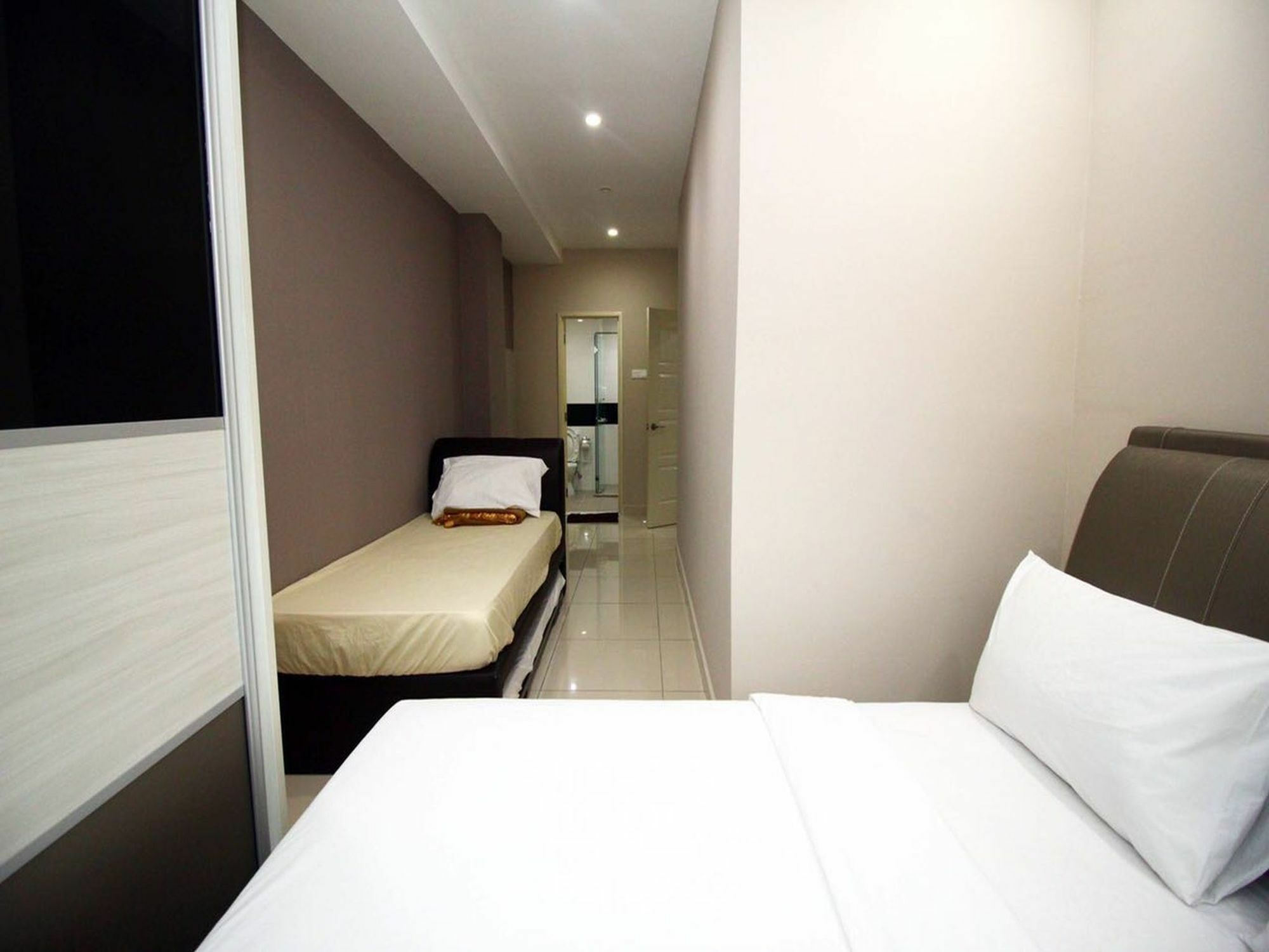 Mansion One Service Apartment George Town Exterior photo