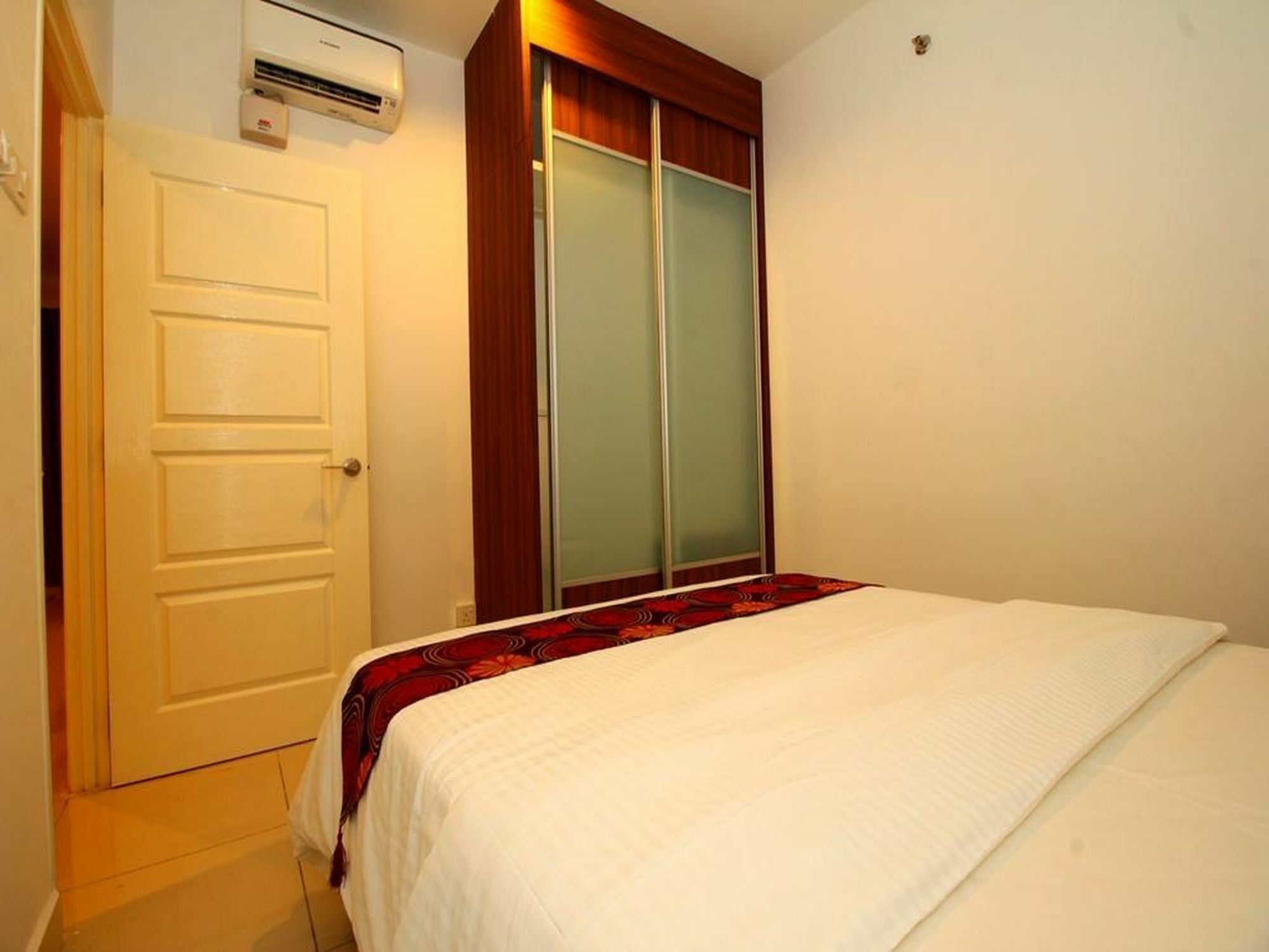 Mansion One Service Apartment George Town Exterior photo